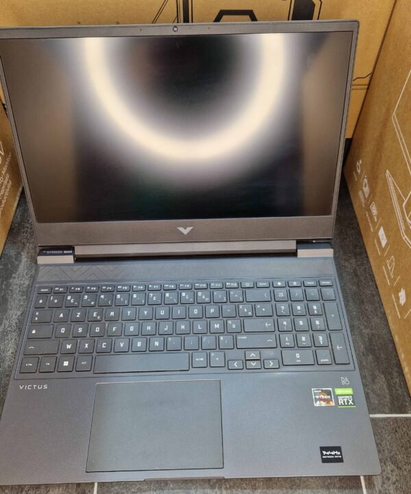 Laptop Gaming HP Victus, AMD Ryzen 5 5600H, NVIDIA RTX 3050, RAM 16GB DDR4,SSD 512GB ,144Hz, IPS, 15.6"