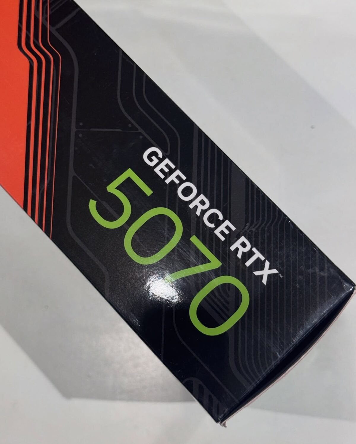 GIGABYTE GeForce RTX 5070 WINDFORCE 12G - Image 2